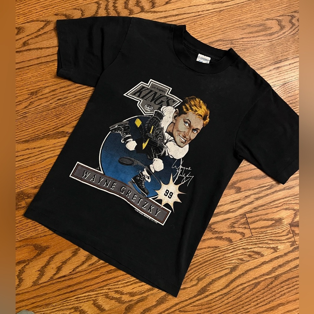 TRUE VINTAGE 1988 Wayne Gretzky Shirt (Small)